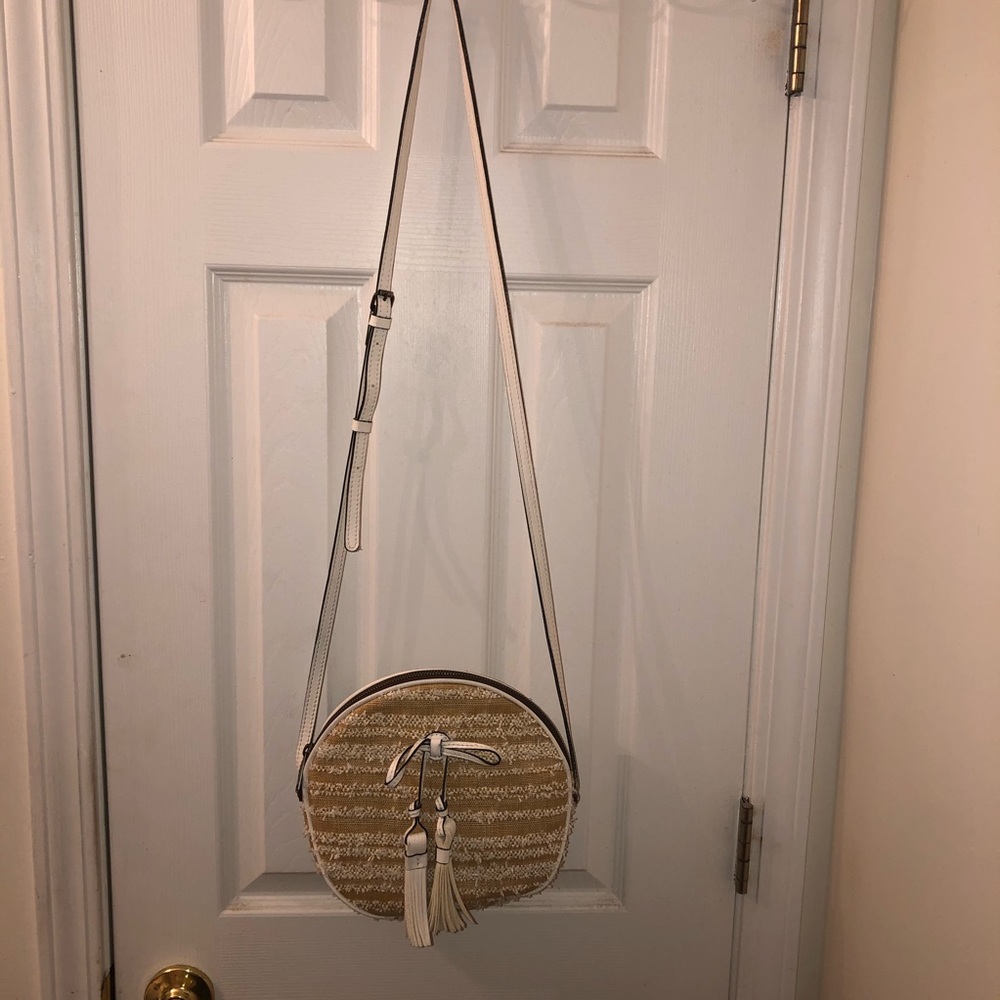 Patricia Nash Cross Body Bag - Picture 2 of 5